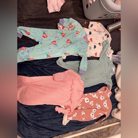 Babygirl 3M, 0-3 Mo Clothes - Picture 2 of 6